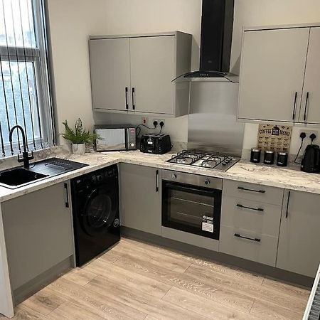 Luxury Accommodation. Wallasey Bagian luar foto